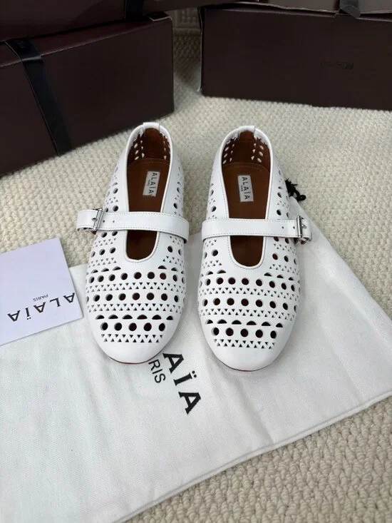ALAÏA White Perforated Mary Jane Flats - Picture 2 of 6
